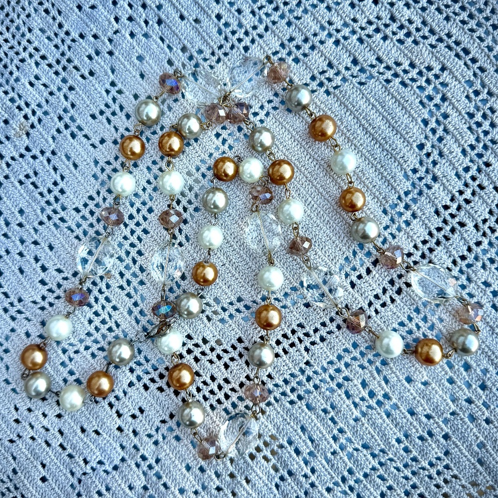 Stunning white, copper, crystal and silver pearls beaded long necklace